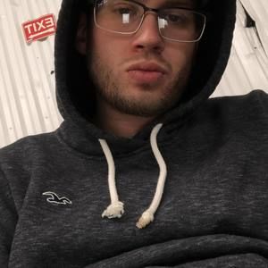 Meet your Posher, Alex